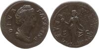 Römische Kaiserzeit Sesterz Faustina I, Diva, Aeternitas steht n.l., hält Phönix auf Globus, hebt Rocksaum -