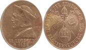 Österreich, Klosterneuburg ovale Bronzemedaille von Hartig, 800 Jahre Stiftskirche, Heiliger Leopold, 30 mm x 25 mm -