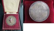 Österreich Silber-Medaille WIEN, Silbermedaille des Wiener Fußball Vereins, mit Gravur und farbigem Emblem