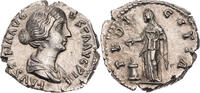 Römische Kaiserzeit Denar Faustina II., Büste / PVDICITIA, Pudicitia beim Opfer -