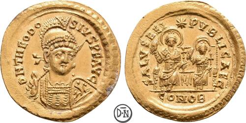 Theodosius II (402-450) Solidus 425-429 n. Chr. Constantinopolis, Büste / Theodosius II und Valentin