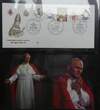 Motiv Papst mit FDCs und ** Marken der Länder im Einsteck-Album
