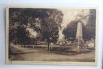 AK Saint-Jean-Pied-de-Port Monument aux Morts ungebraucht -