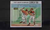 Nicaragua Nicaragua Block 177 mit 2860 postfrisch MiNr. Block 177 mit 2860 postfrisch -