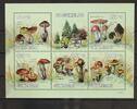 Guinea Bissau Guinea Bissau 4623-4627 postfrisch Kleinbogen / Pilze MiNr. 4623-4627 postfrisch Kleinbogen / Pilze -