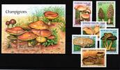 Togo Togo 3050-3055 und Block 454 postfrisch Pilze MiNr. 3050-3055 und Block 454 postfrisch Pilze -