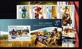 Togo Togo 6436-6439 und Block 1101 postfrisch Kleinbogen / Hunde MiNr. 6436-6439 und Block 1101 postfrisch Kleinbogen / Hunde -