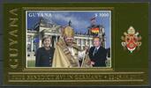 Guyana Goldmarke Guyana Goldmarke Block 841 postfrisch Benedikt XVI. MiNr. Block 841 postfrisch Benedikt XVI. -