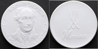 Personenmedaillen Porzellanmedaille Goethe, Johann Wolfgang von *1749 Frankfurt, +1832. -