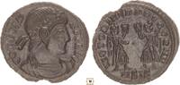Roman Empire AE reduced follis Constans, Two Victories, Siscia -