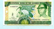Gambia, 10 Dalasis (1991-95) I 9,95 EUR Differenzbesteuert nach §25a UStG zzgl. 3,00 EUR Versand