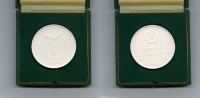 DDR/Berlin, Porzellan-Medaille, 20 Jahre Zollverwaltung der DDR 1952-1972, -