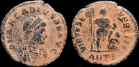 Roman maiorina Arcadius AE maiorina emperor standing right -