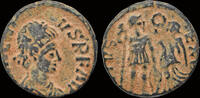 Roman AE follis Arcadius AE follis emperor standing left -
