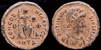 Roman follis Theodosius I AE follis Constantinopolis enthroned facing -