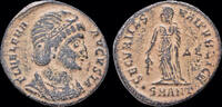 Roman AE follis Helena, Augusta AE nummus Securitas standing facing -