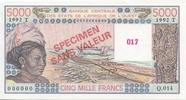 Staaten von Westafrika  5000 Francs Woman, fish, boat - 1992 - Specimen - Serial Q.014 I / ST