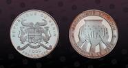 BENIN 1000 Francs BENIN, KM# 1 , Silver, 1000 Francs , 1992, Proof, 5 hands holding jar. Coin in excellent condition! -