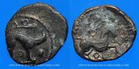 KELTISCHE MÜNZEN Ambiani (région d'Amiens). (vers 60-25 av. J-C). Bronze au sanglier et au cheval