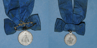 ELSAß Mulhouse. Congrégation des Hommes. . Médaille maillechort. Avec son oeillet et son ruban -