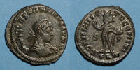 RÖMISCHE KAISERZEIT Follis Constantin II, césar (317-337). . Londres, 1ère officine, R/: le Soleil -