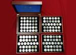 DDR, GDR Eastern Germany Komplettsammlung 123 Münzen 1966-90 Gedenkmünzen komplett und gepflegt - inkl. Leuchtturm Volterra Quattro Box vz-prfr bis Stgl. zum Teil leicht beschlagen