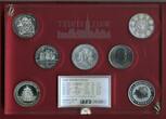 USA, Kanada, China, Australien, Österreich etc 7 x 1 Unze Silber Wallstreet Investment - The Silver Collection 2011 Teilvergoldete Münzen mit Glaskasten, Box, Samttasche & Umkarton
