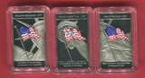 Mesa Grande, USA 3 x 1 Dollar Kupfer vernickelt Medaillen 2010 Flags of America - Commemorative Coin Set - Flaggen von Amerika Prägefrisch mit Farbauflage in Kapseln mit Box, Umkarton & Zert.