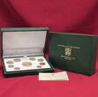 Vatikan Vatican KMS 1 cent - 2 Euro mit 1 Unze Gold 2010 MMX Papst Benedikt Benedict XVI. mit Caravaggio Goldmedaille Auflage nur 300 RAR Polierte Platte OVP