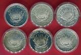 Südafrika 6 x 1 Rand Silbermünzen 1994-98 & 2000 Rand-Lot Gedenkmünzen verschiedene Motive 6 x PP + 2 Stgl. in Kapseln & vier Zertifikate