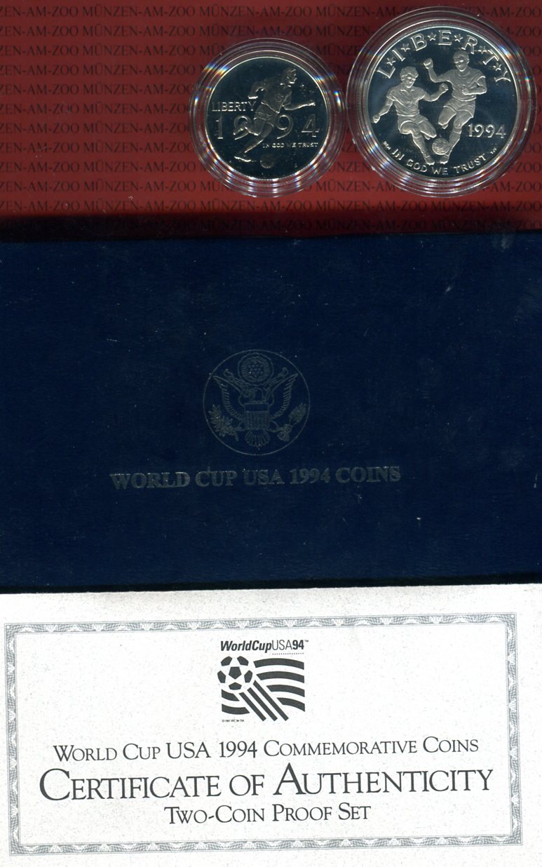 1 Dollar Silber + 1 Halfdollar Cu/Ni World Cup USA 1994 Commemorative Coins Set PP in Kapsel mit 1 Dollar Silber + 1 Halfdollar Cu/Ni World Cup USA 1994 Commemorative Coins Set PP in Kapsel mit