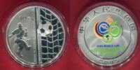 China 10 Yuan Silberunze mit Farbauflage Fussball WM Deutschland 2006 -