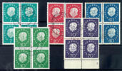 Bundesrepublik Deutschland 7-70 Pfg. Heuss Medaillen, 4er-Blocks gestempelt, 70 Pfg. vom Bogenunterrand mit Formnummer 2, Mi. 1.300.- -