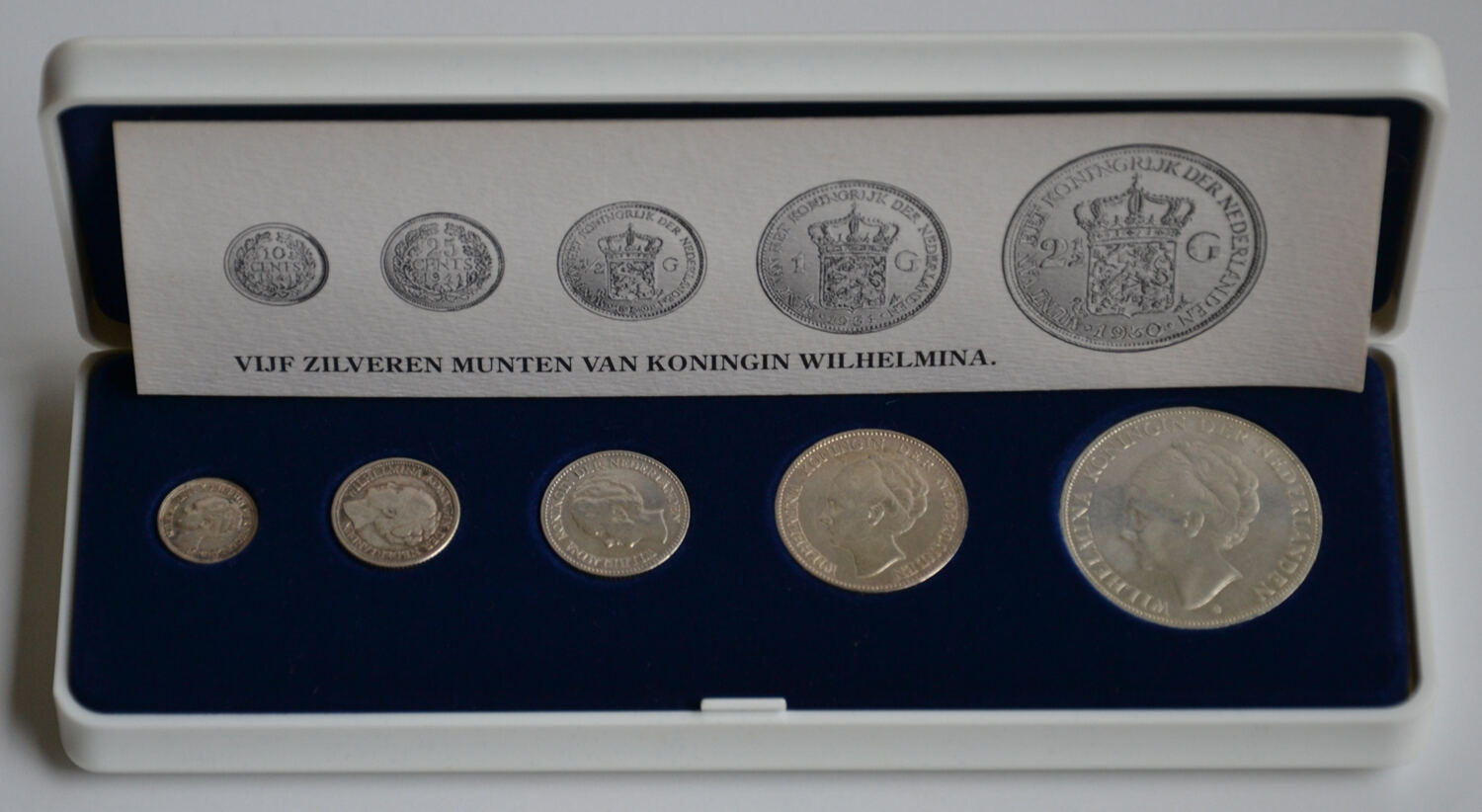 nederland-4-35-gulden-wilhelmina-zilver-cassette-ss-ma-shops