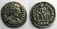 Römische Kaiserzeit R/ VIRTVS ROMANORVM (Trèves 384-388) TTB+
