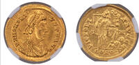 Roman Empire Honorius AU Solidus - VICTORI-A AVGGG (NGC Ch AU) Solidus 404 - 408 AD. Ch AU