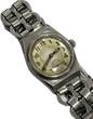 Mechanische Armbanduhr, vintage Alte Handaufzug Uhr mit starken Gebrauchsspuren. Funktionsfähig