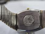 Schweiz Armbanduhr vintage Omega Uhr Chronometer Constellation Quarzuhr Kal 1431 goldenes Zifferblatt mit normalen Gebrauchsspuren.