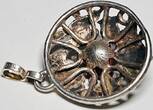 Silberschmuck 835er Silber Art deco Fischland Bernstein Karpfen See Möwen Seestern Anhänger getragen und befindet sich in einem guten Zustand