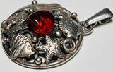 Silberschmuck 835er Silber Art deco Fischland Bernstein Karpfen See Möwen Seestern Anhänger getragen und befindet sich in einem guten Zustand