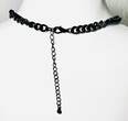 Collier Kette Schwarze Strassblumen-Kragenkette getragen und befindet sich in einem guten Zustand