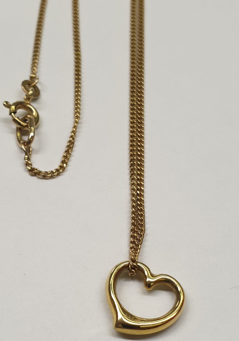 Halskette Goldschmuck Goldkette mit Anhänger 333er Gold 8 Karat  Herzanhänger Kette getragen, mit Gebrauchsspuren | MA-Shops