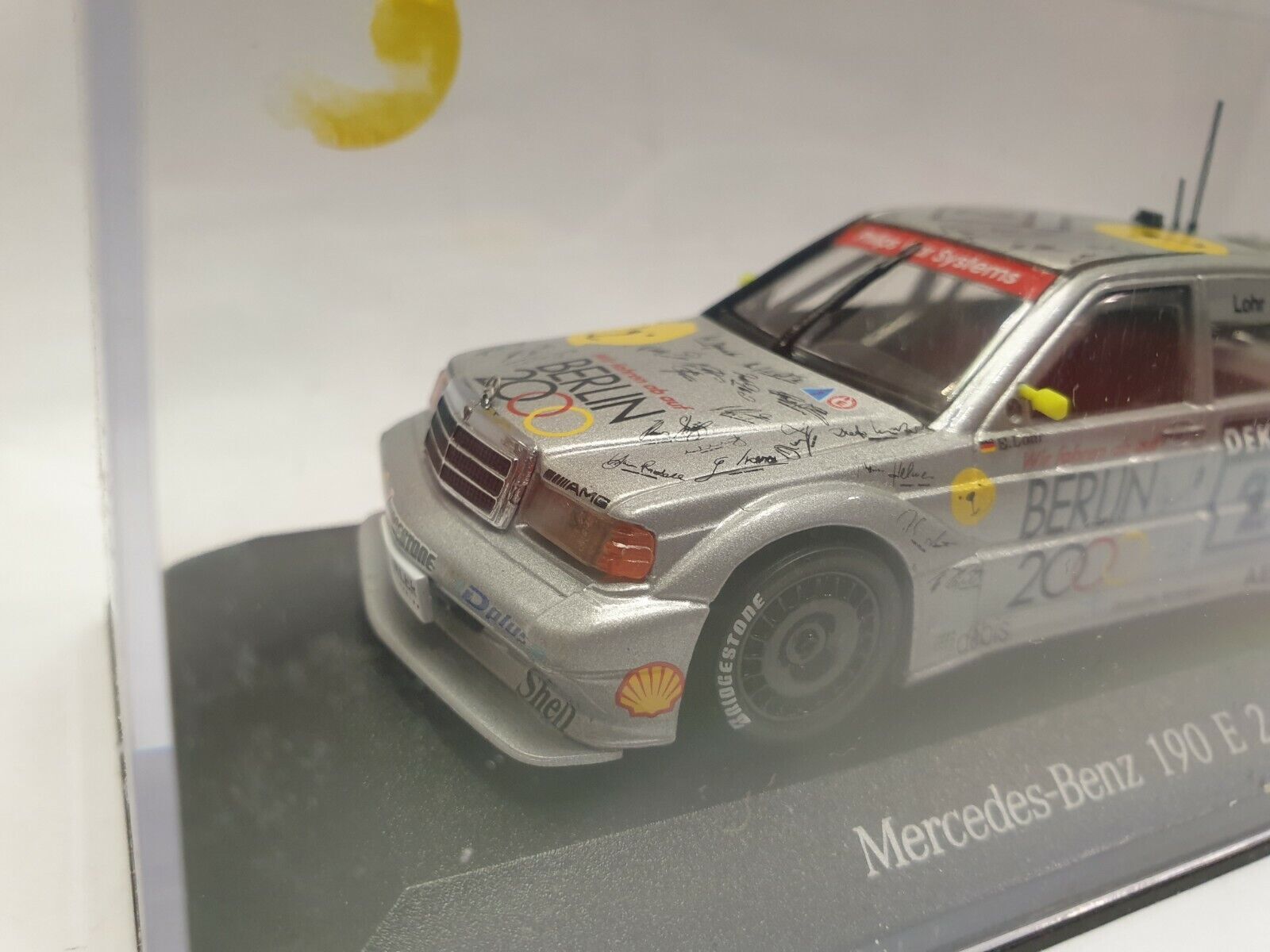 1/64 Kyosho Thanks Mercedes-Benz Typ 190 E 2.5 - 16 Evolution Il Red