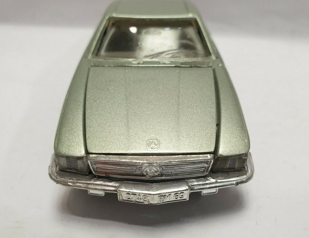 Création RD Manou Marmande 1978 - Mercedes 250 SE 1/43 Sur Base Norev - état Correct