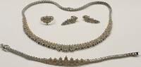 925er Silberset 4 teilig 4 teiliges 925er Silber Set Collier Armband Ring Ohrringe, Zirkonia -