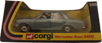Mercedes 240D Corgi Automodell 285 aus Großbritannien -