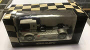 Mercedes-Benz Race Truck Team M-Racing Modellauto Minichamps -