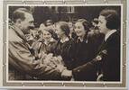 Drittes Reich Deutschland AK Propaganda 2. Weltkrieg Ganzsache/ Ansichtskarte Postkarte Adolf Hitler mit Mädchen -