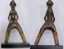 Afrika Elfenbeinküste Frauenfigur, Holz Alte weibliche Schleuder -
