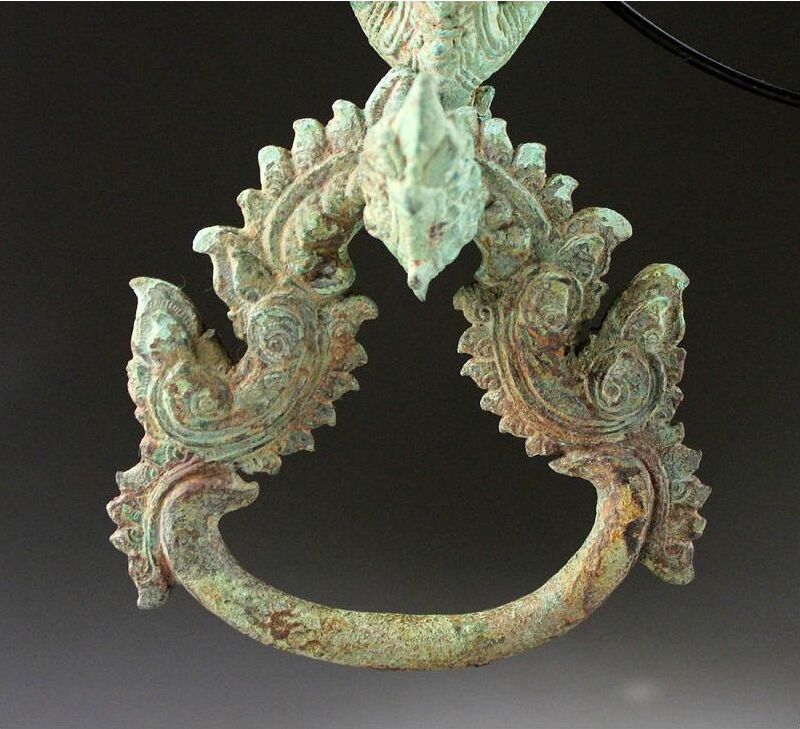 Asian art Pair of Khmer bronze figural palanquin hooks and rings, 12th ...